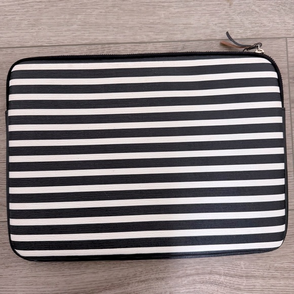 Kate Spade Black and White Striped Laptop Sleeve - Picture 2 of 7